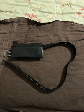 Men’s Size 34-36 Stone Mountain Black Real Leather Belt with Bag